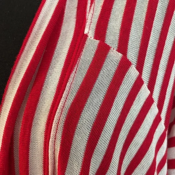 Kate Madisen Shrug Top Size L Red White Stripes - Picture 3 of 8